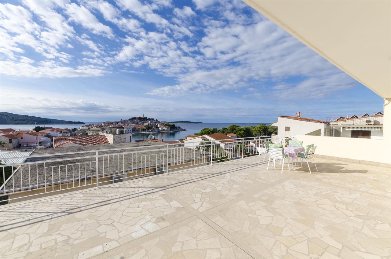 Apartment Josipa Primošten Екстериор снимка